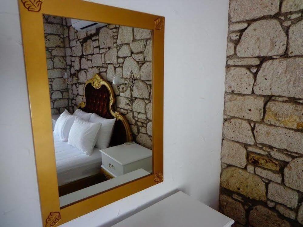 Alacati Alaris Hotel Bagian luar foto
