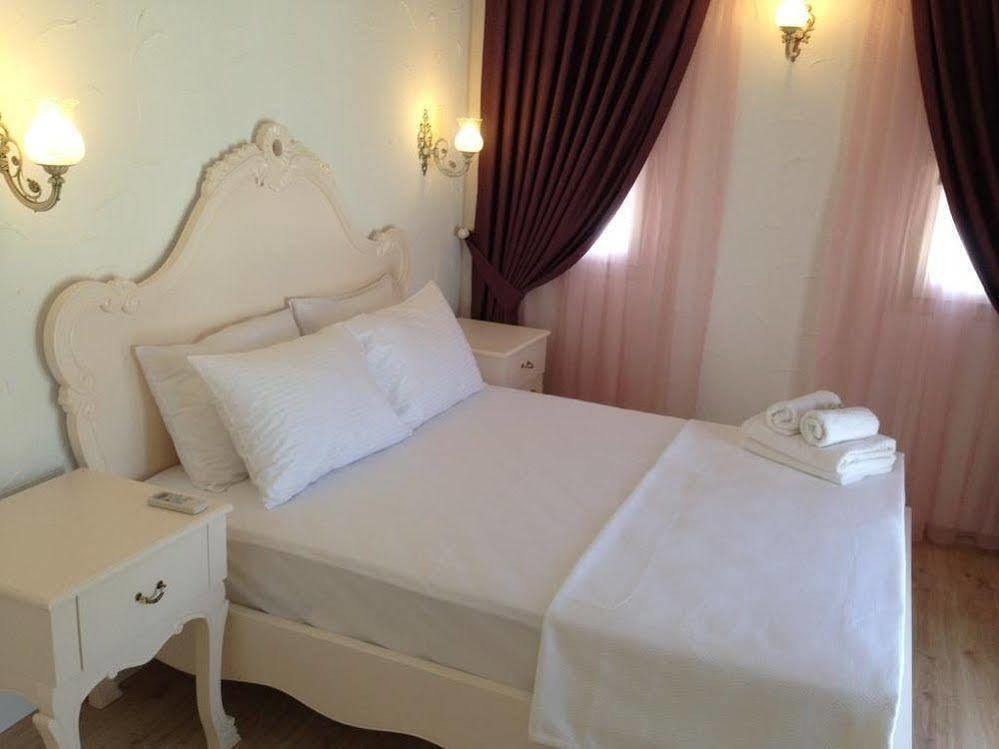 Alacati Alaris Hotel Bagian luar foto