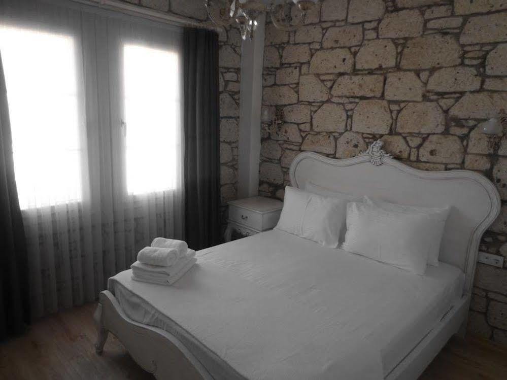 Alacati Alaris Hotel Bagian luar foto